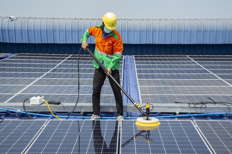 Công ty An Gia Green Energy cung cấp dịch vụ O&M trọn gói chuyên nghiệp và tận tâm dành cho quý khách sử dụng hệ thống điện mặt trời áp mái.