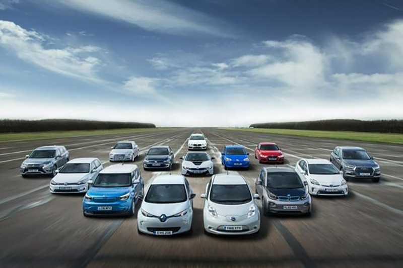 “Electric Vehicle” hiện chính là xu hướng của nhiều thương hiệu xe nổi tiếng trên thế giới.