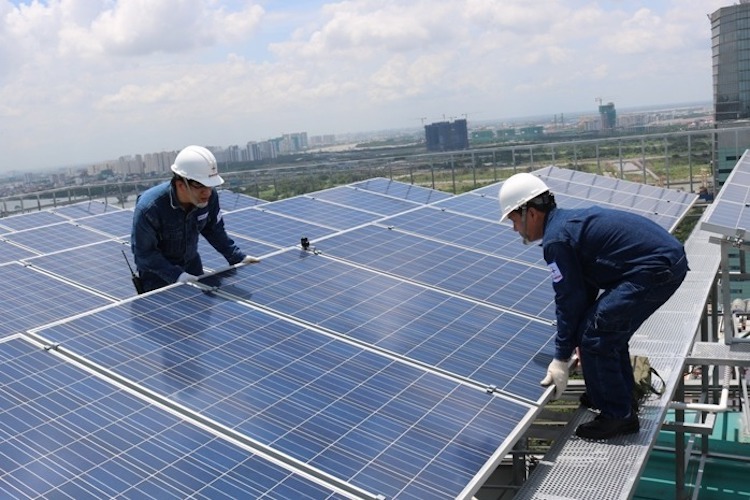 Lợi ích kinh tế vô cùng to lớn từ điện mặt trời cho các doanh nghiệp Việt.